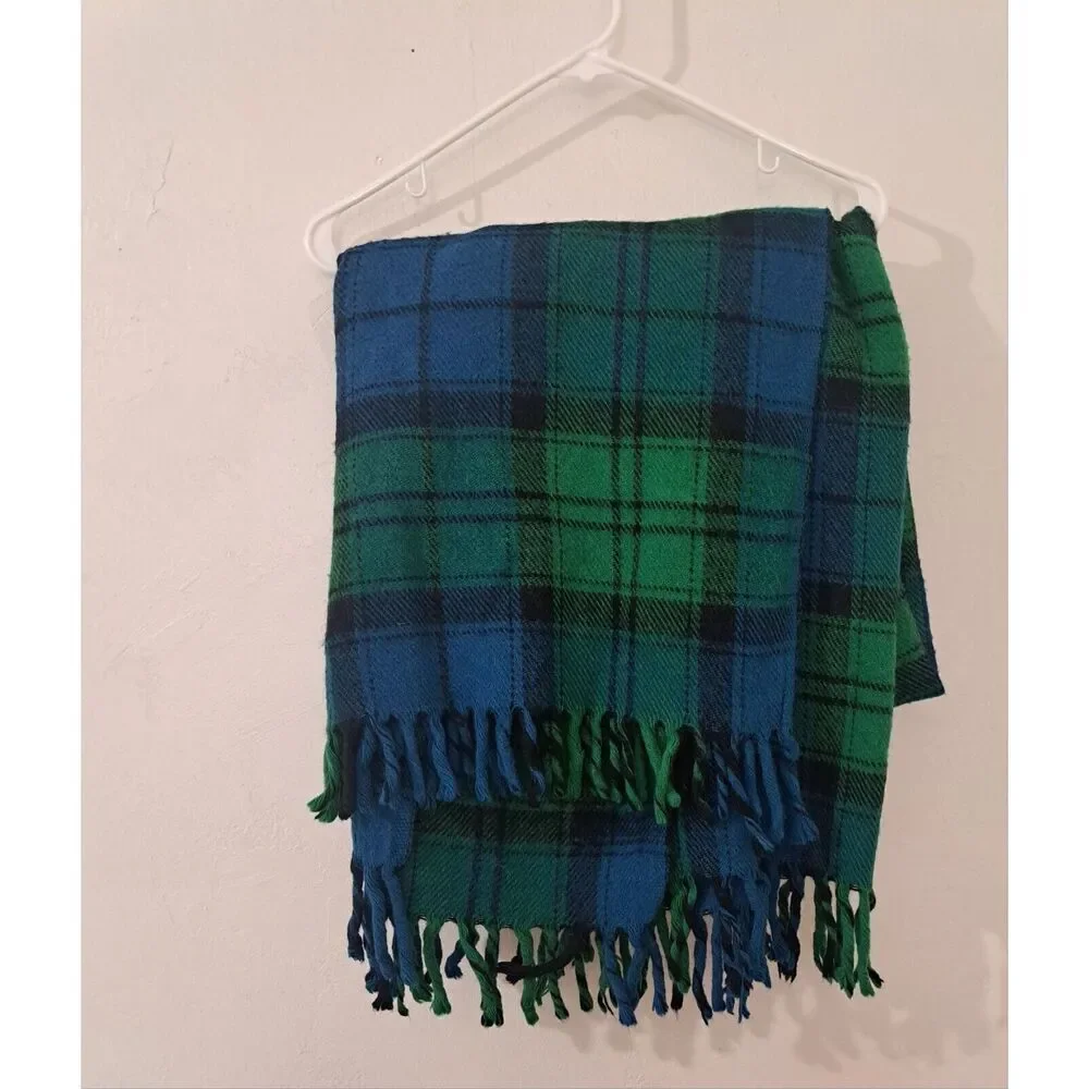 Faribault fluff Loomed wool square winter blanket green plaid watch tartan